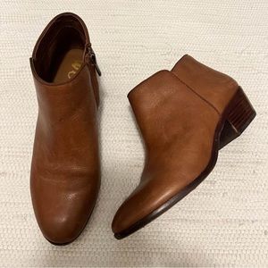 Sam Edelman Petty Ankle Bootie